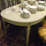 370 6059 DINING TABLE